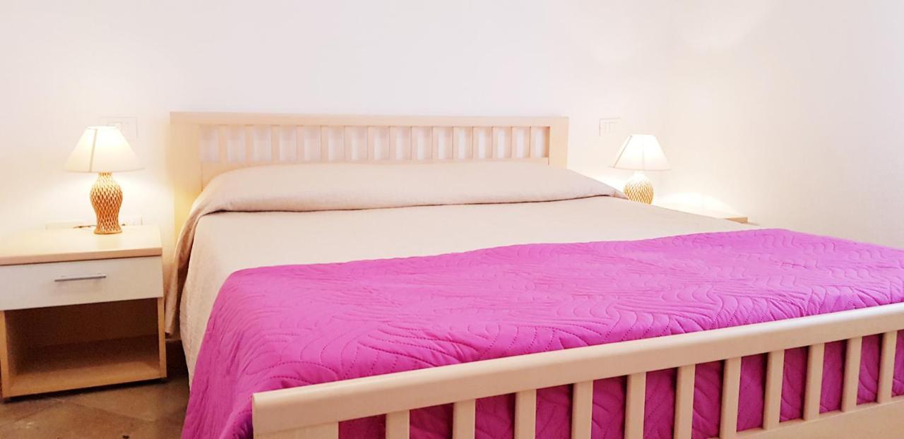 Pareja Apartments Orosei Dış mekan fotoğraf