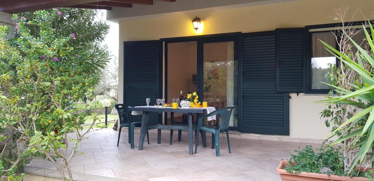 Pareja Apartments Orosei Dış mekan fotoğraf