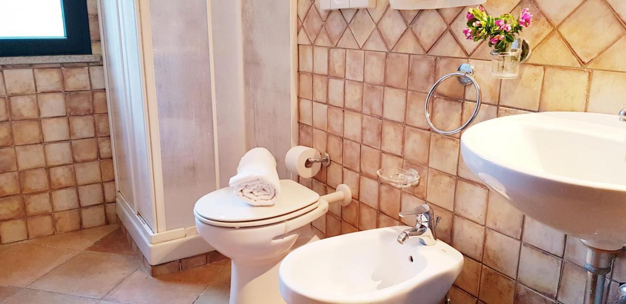 Pareja Apartments Orosei Dış mekan fotoğraf
